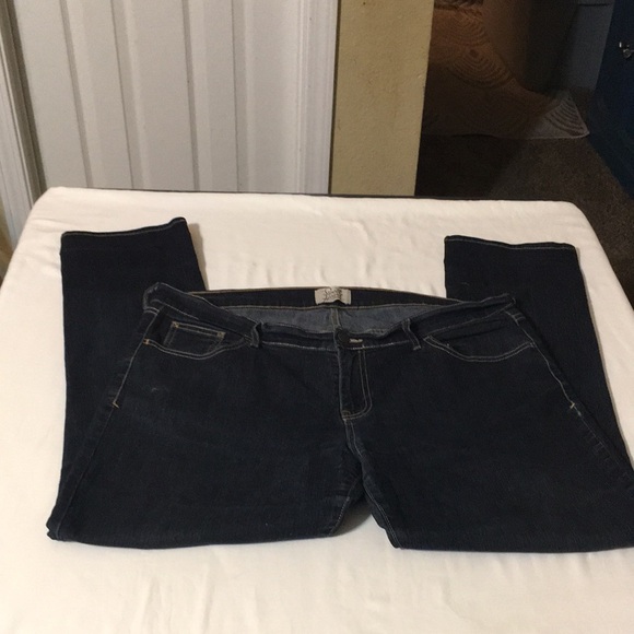 Women size 16Regular Old Navy  Jeans - Picture 1 of 6